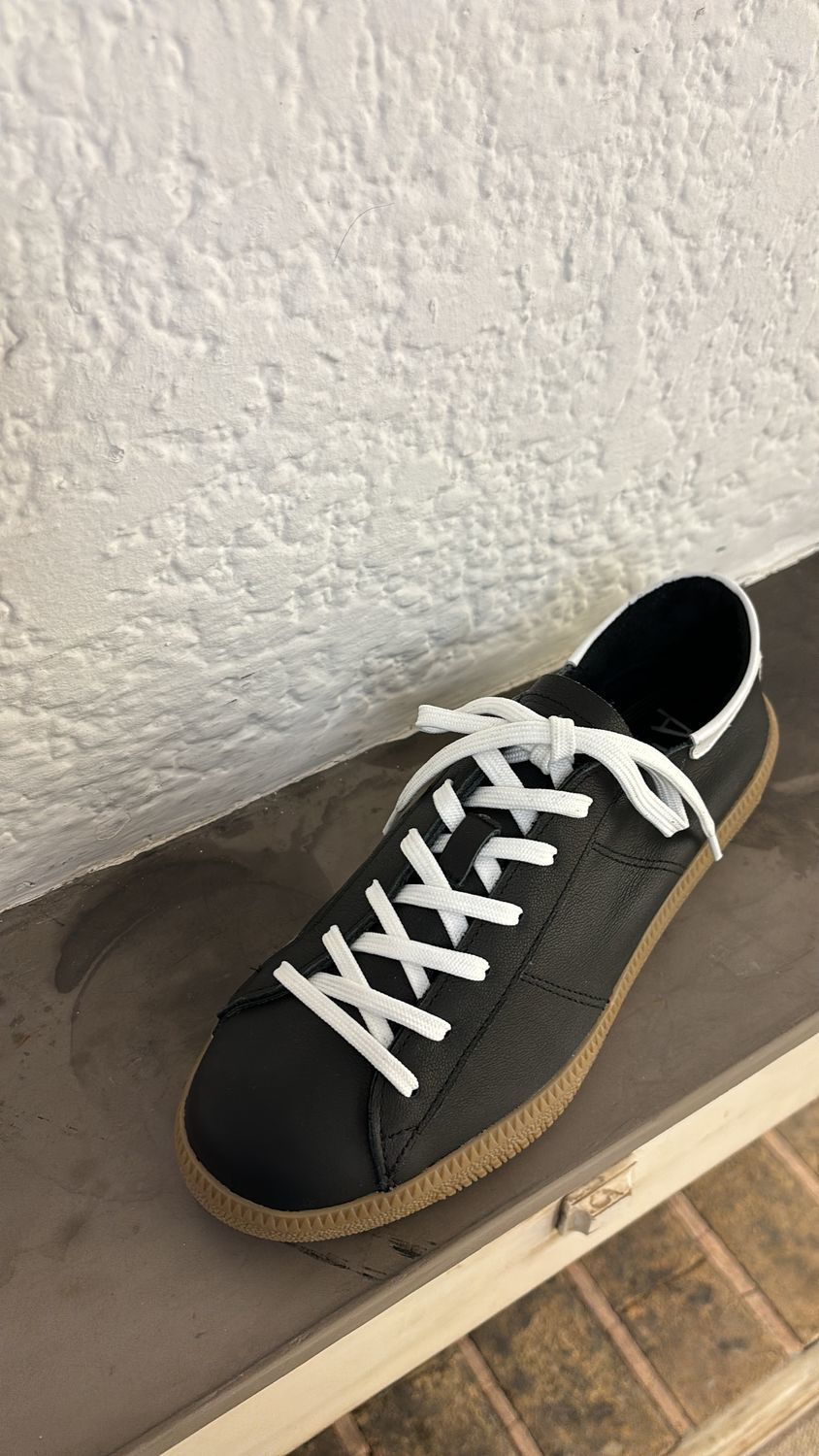 Tennis negro 37